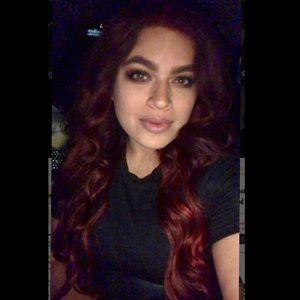 Meet your Posher, Nidia